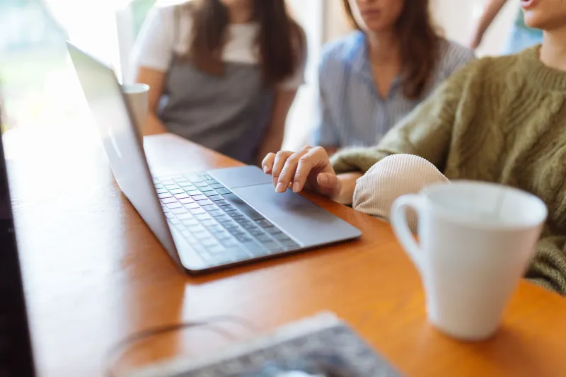 Ditch the Daily Standup: How Chennai's Async-First Dev Culture Actually Gets Things Done